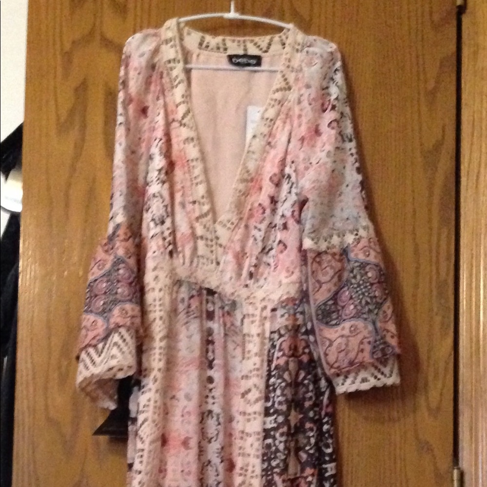 NWT BEBE maxi dress 00P